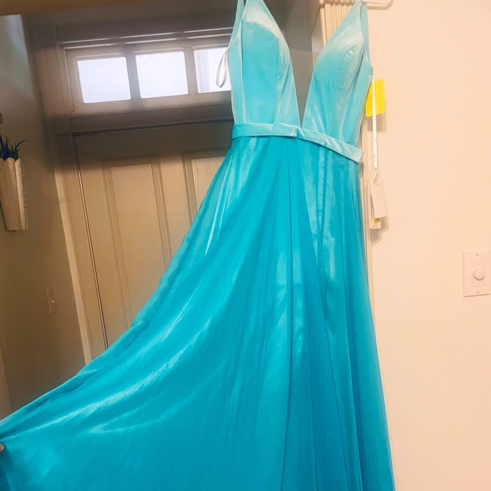 Angela and Alison size 0 gown.